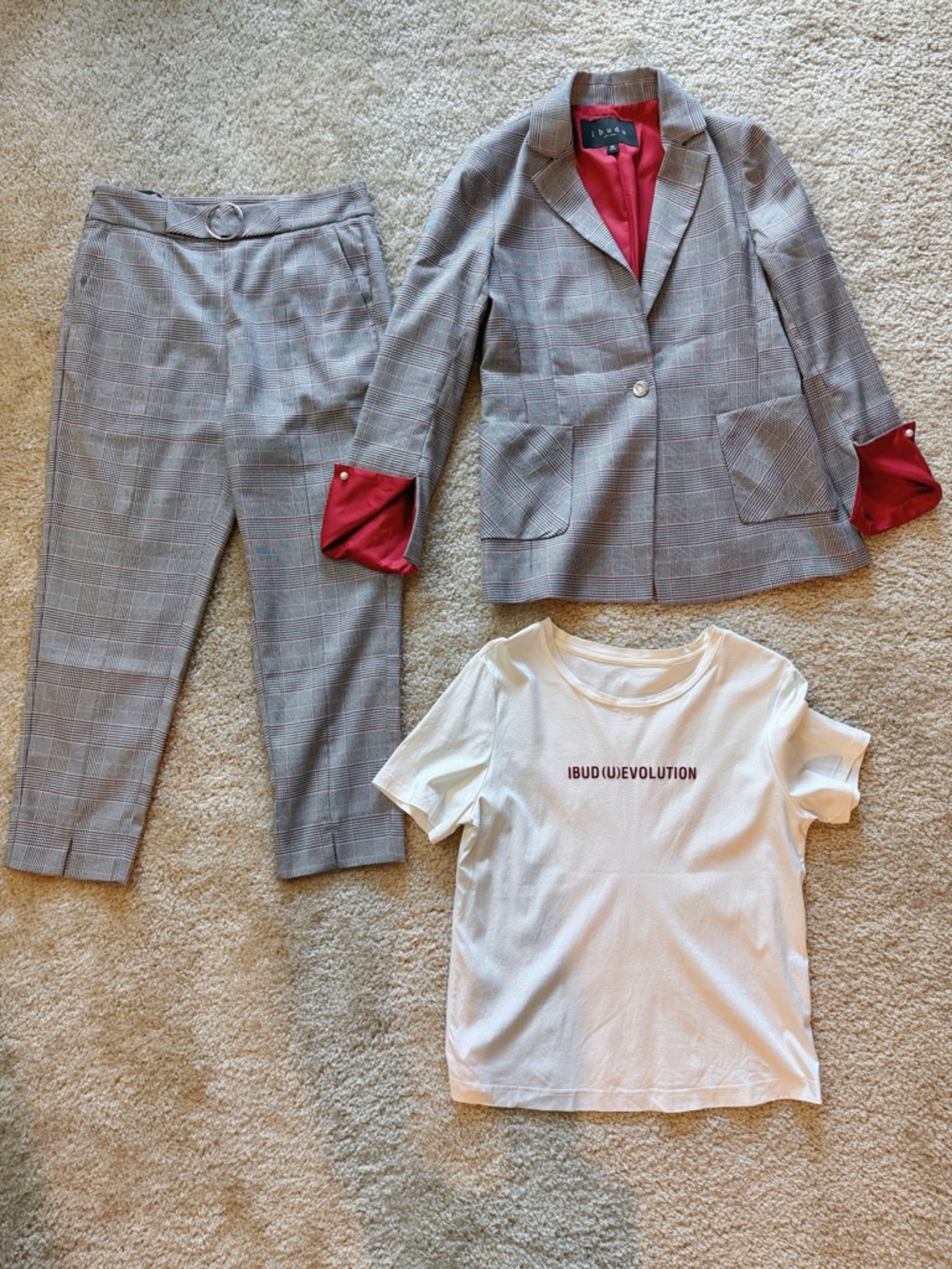 Gray Plaid Suit Set with Red Lining & White Graphic Tee